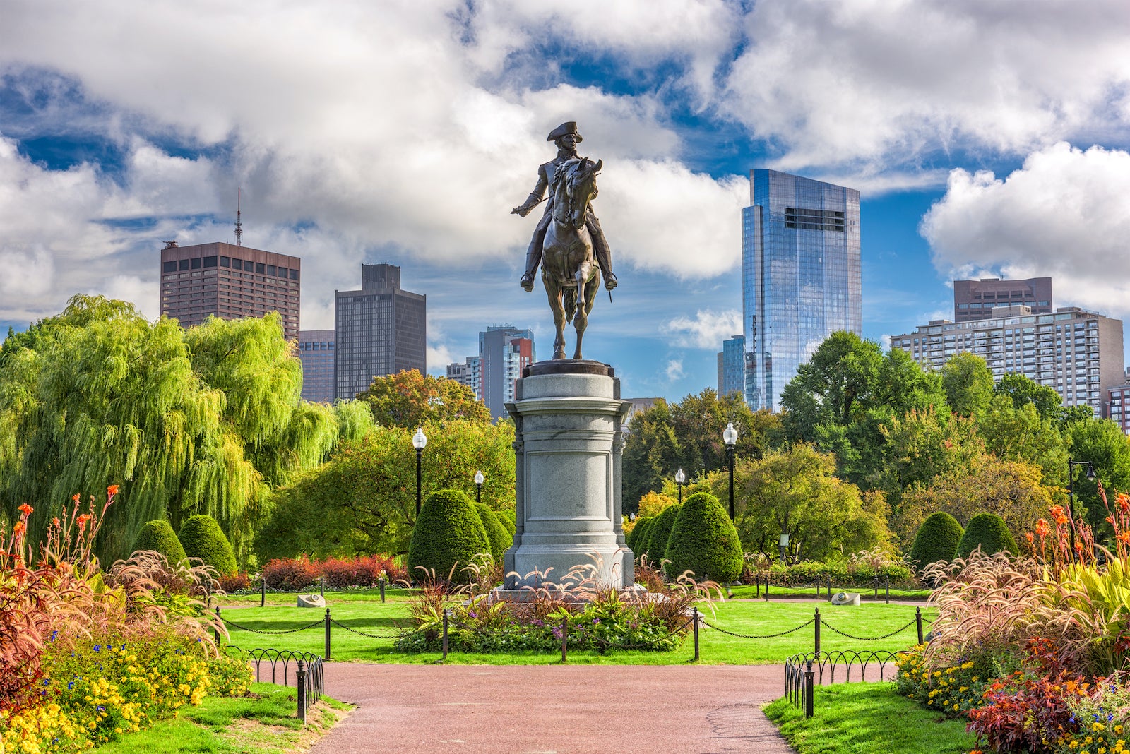 You are currently viewing Book round-trip flights to Boston starting at $98