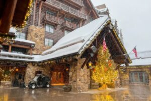Read more about the article Putting on the glitz: Ski-out Ritz-Carlton Bachelor Gulch gets a makeover