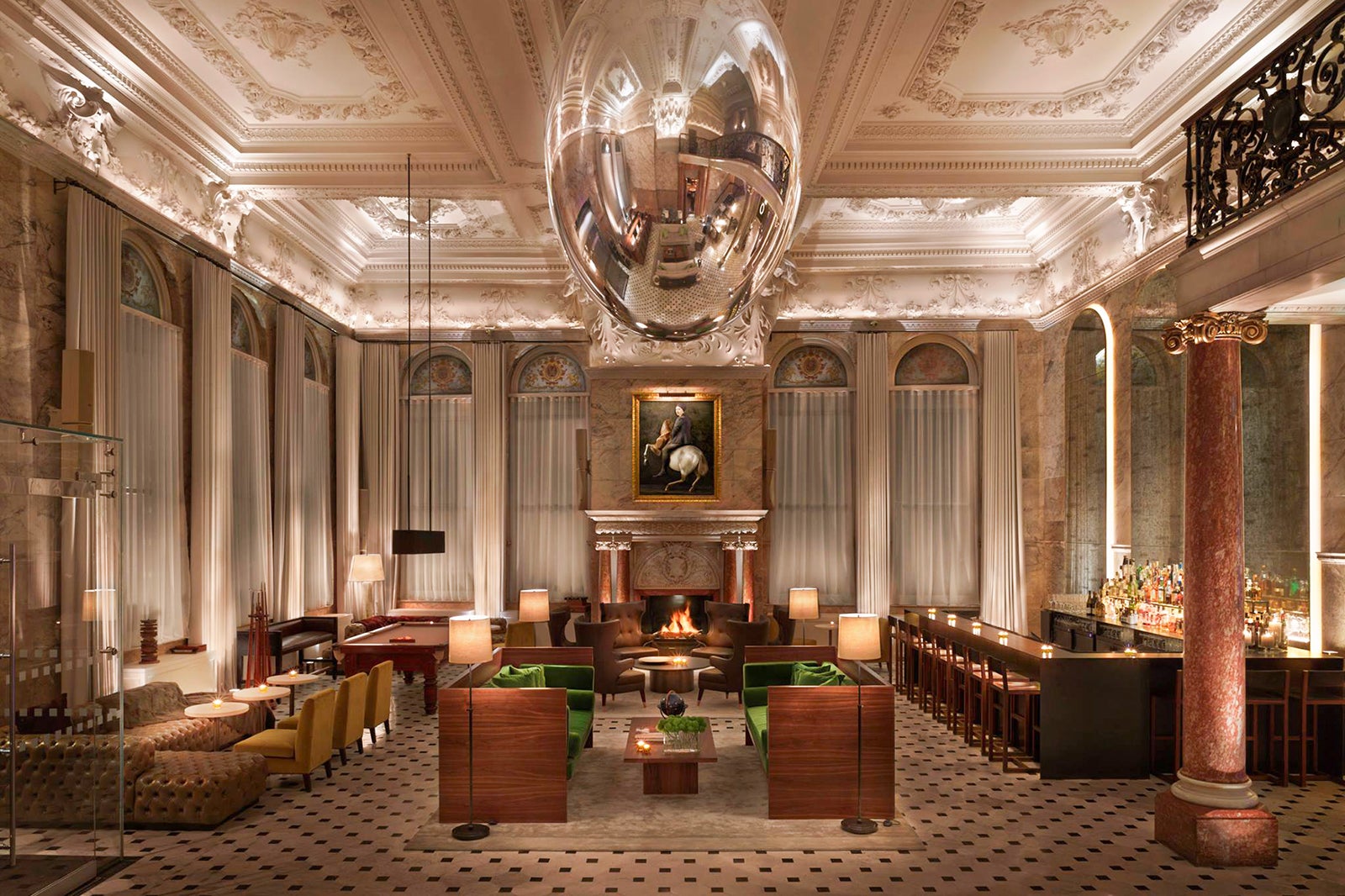 You are currently viewing Best points hotels in London for the coronation of King Charles III and beyond