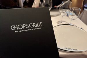 Read more about the article Chops Grille: Royal Caribbean steakhouse cruise guide (with menu)
