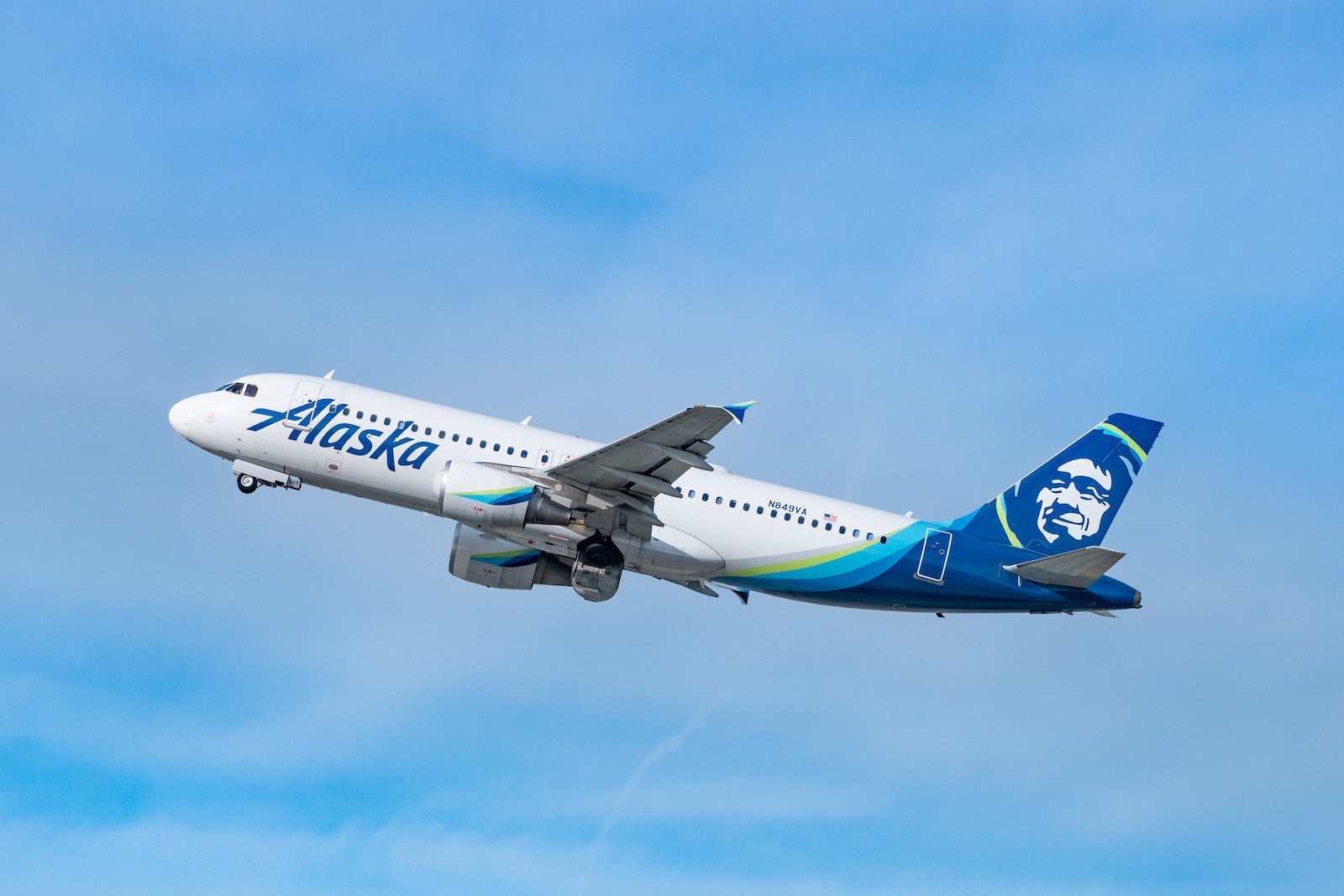 You are currently viewing Last-minute strategies for Alaska Mileage Plan elite status