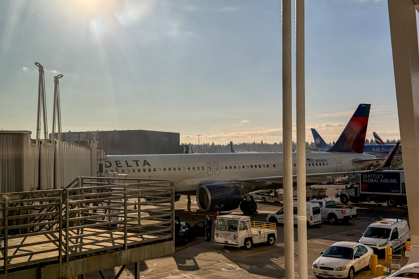 You are currently viewing A review of Delta Air Lines in first class on the Airbus A321neo from Los Angeles to Seattle