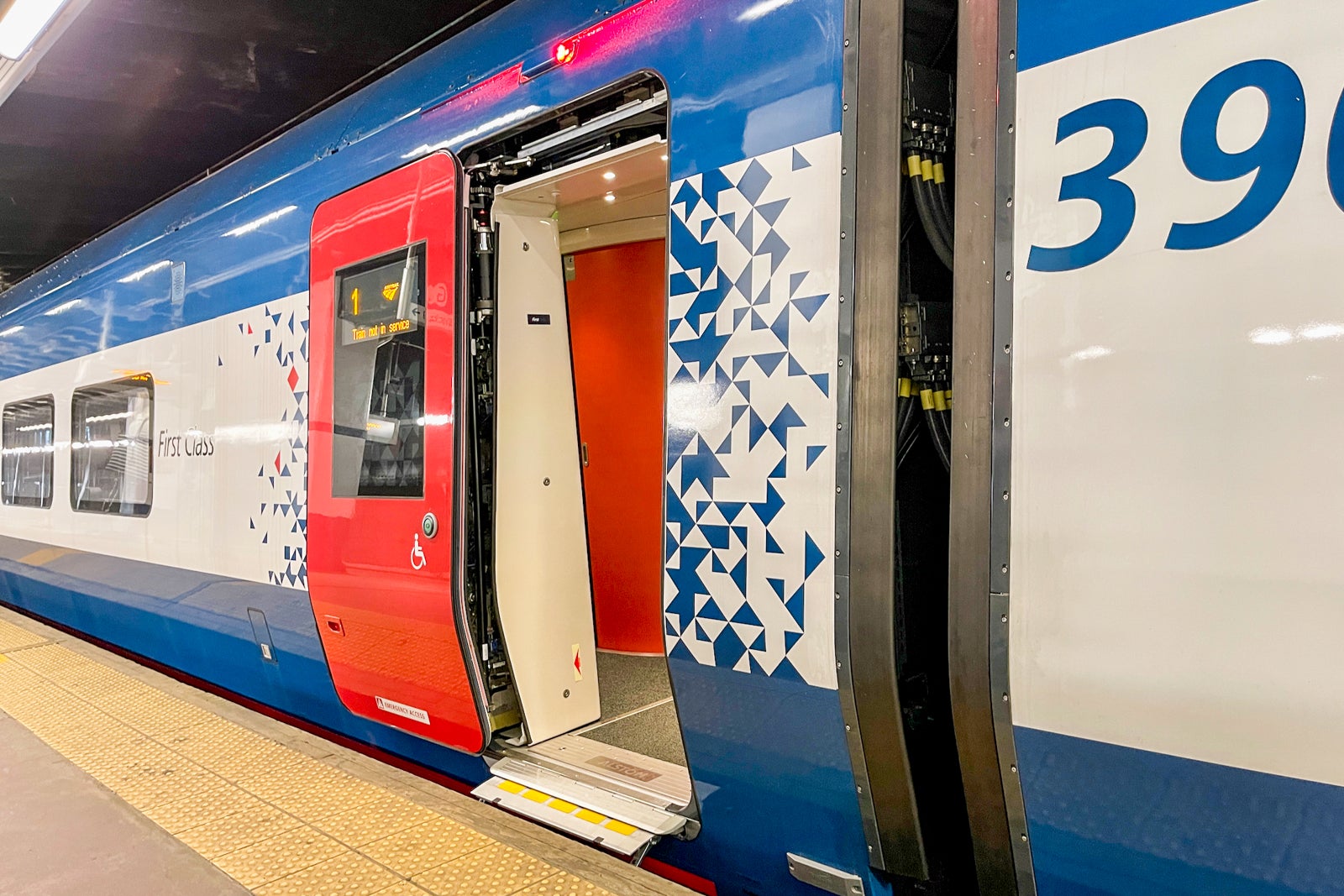 You are currently viewing New Acela trains approved for high-speed testing along Amtrak’s Northeast Corridor