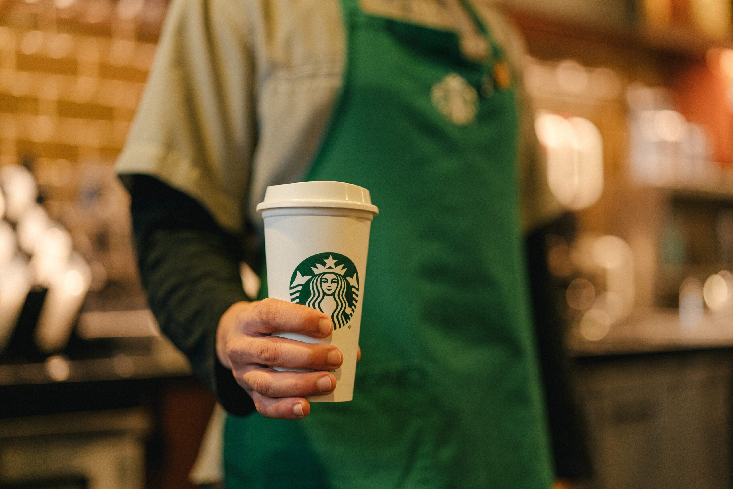 You are currently viewing The best credit cards to use at Starbucks