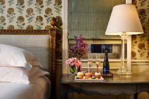 Read more about the article Our favorite romantic Valentine’s Day hotel packages to book this month