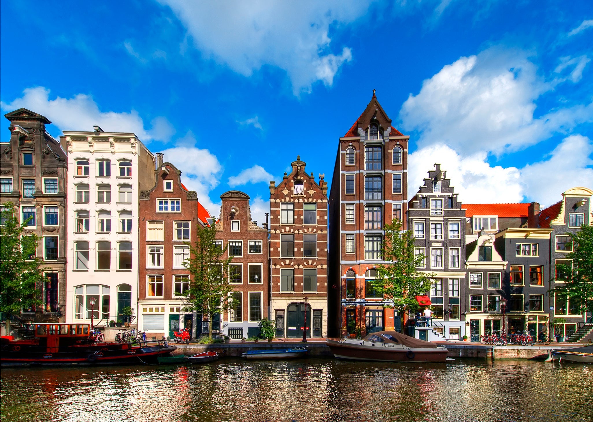 You are currently viewing Deal alert: Fly nonstop to Amsterdam from Boston and New York City from $475