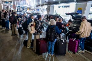 Read more about the article Severe storms hamper holiday travel – and more trouble could be brewing