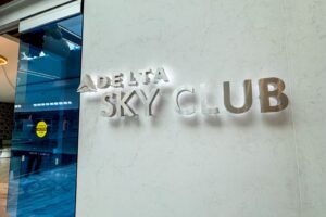 Read more about the article A Delta Sky Club crackdown and 11 other airline storylines we’ll be watching in 2025