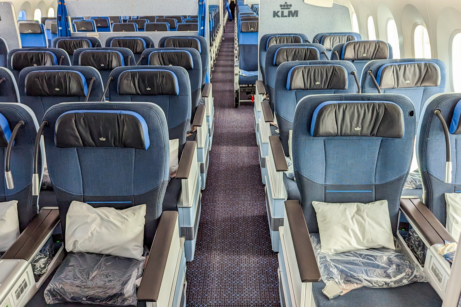 You are currently viewing Book flights to Europe starting at 18,750 miles: Check out Flying Blue’s April Promo Rewards