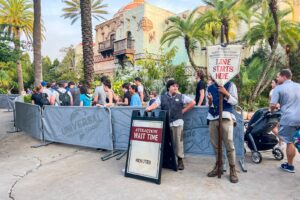 Read more about the article You can finally skip the line on Universal’s most popular coaster — and these hotels let you do it for free