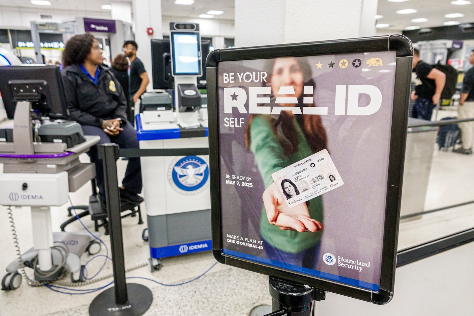 You are currently viewing Real ID: What to expect at TSA checkpoints this week as May 7 deadline looms