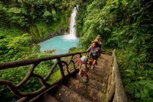 Read more about the article 12 toddler-friendly destinations in the US and abroad