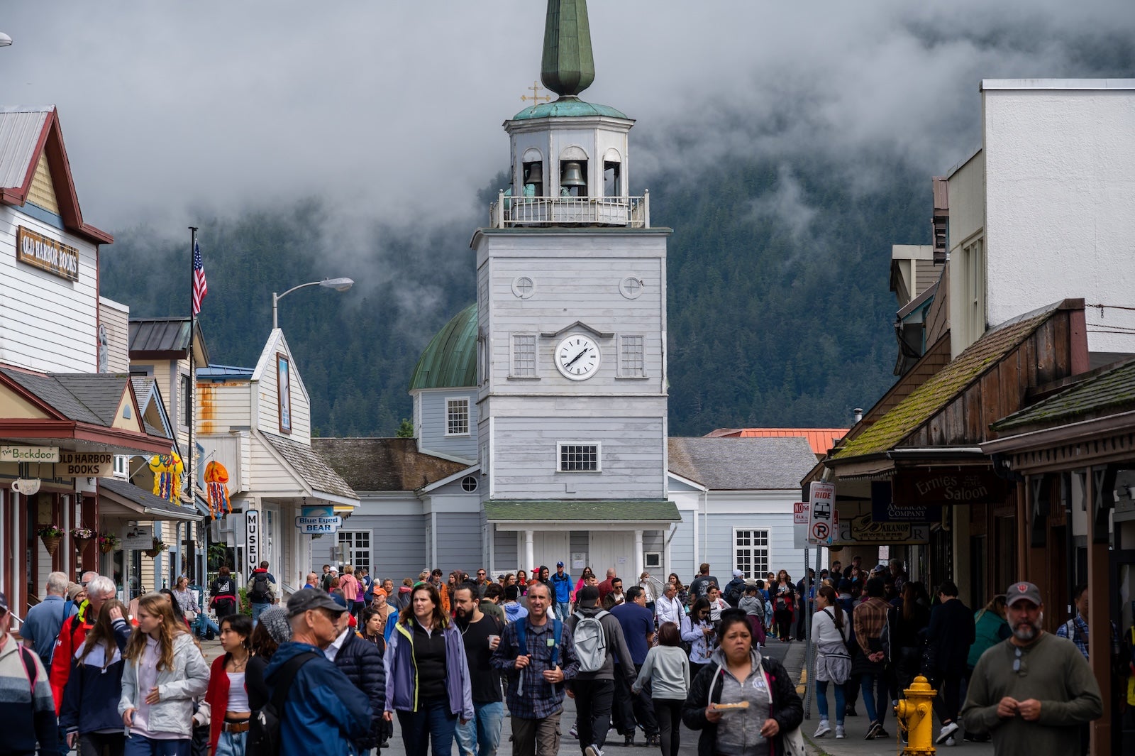 You are currently viewing A beginners guide to visiting Sitka, Alaska, by cruise ship