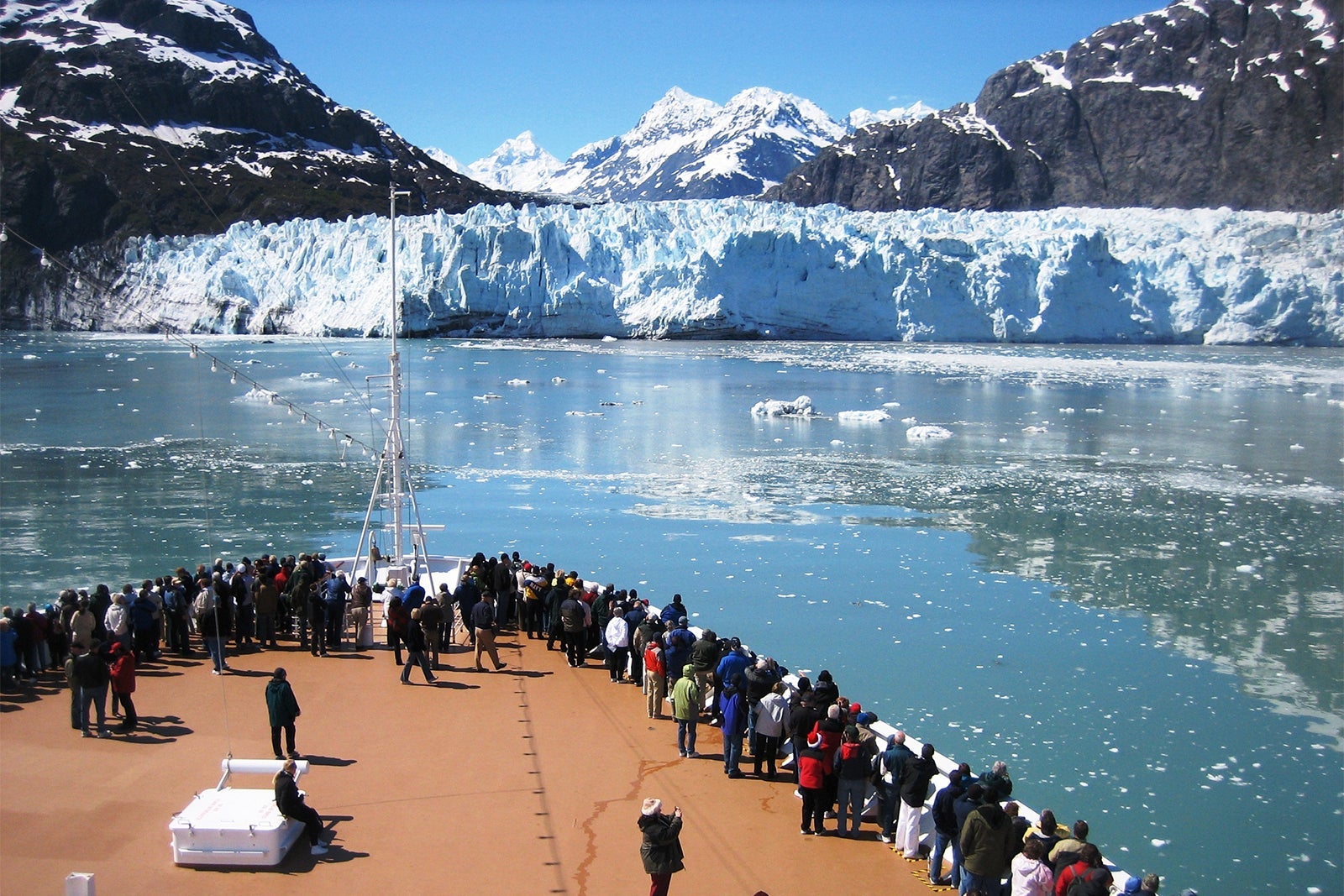 You are currently viewing A beginners guide to visiting Alaska’s Glacier Bay National Park & Preserve