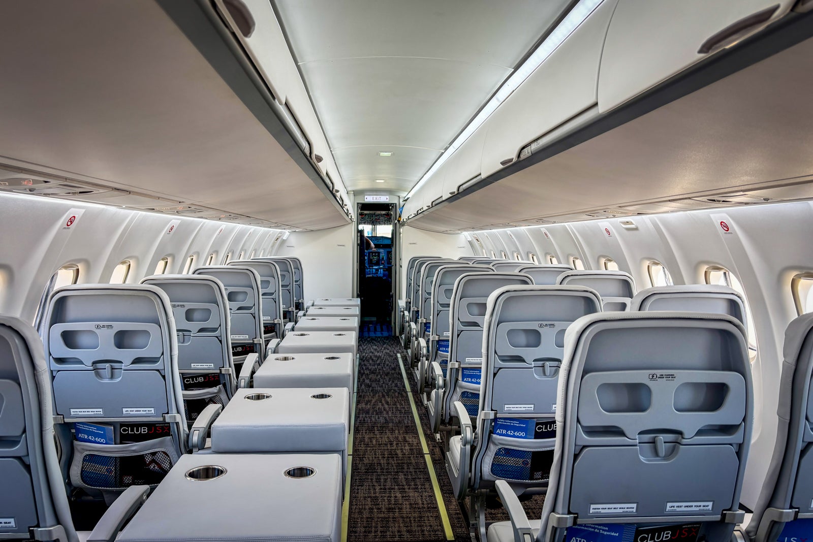 You are currently viewing Boutique air carrier JSX knows where it wants to fly its spiffy turboprop planes next