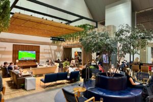 Read more about the article 9 valuable travel perks that you can get with a credit card