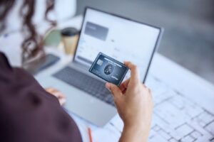 Read more about the article Amex debuts Graphite Business Cash card with $1,500 welcome bonus