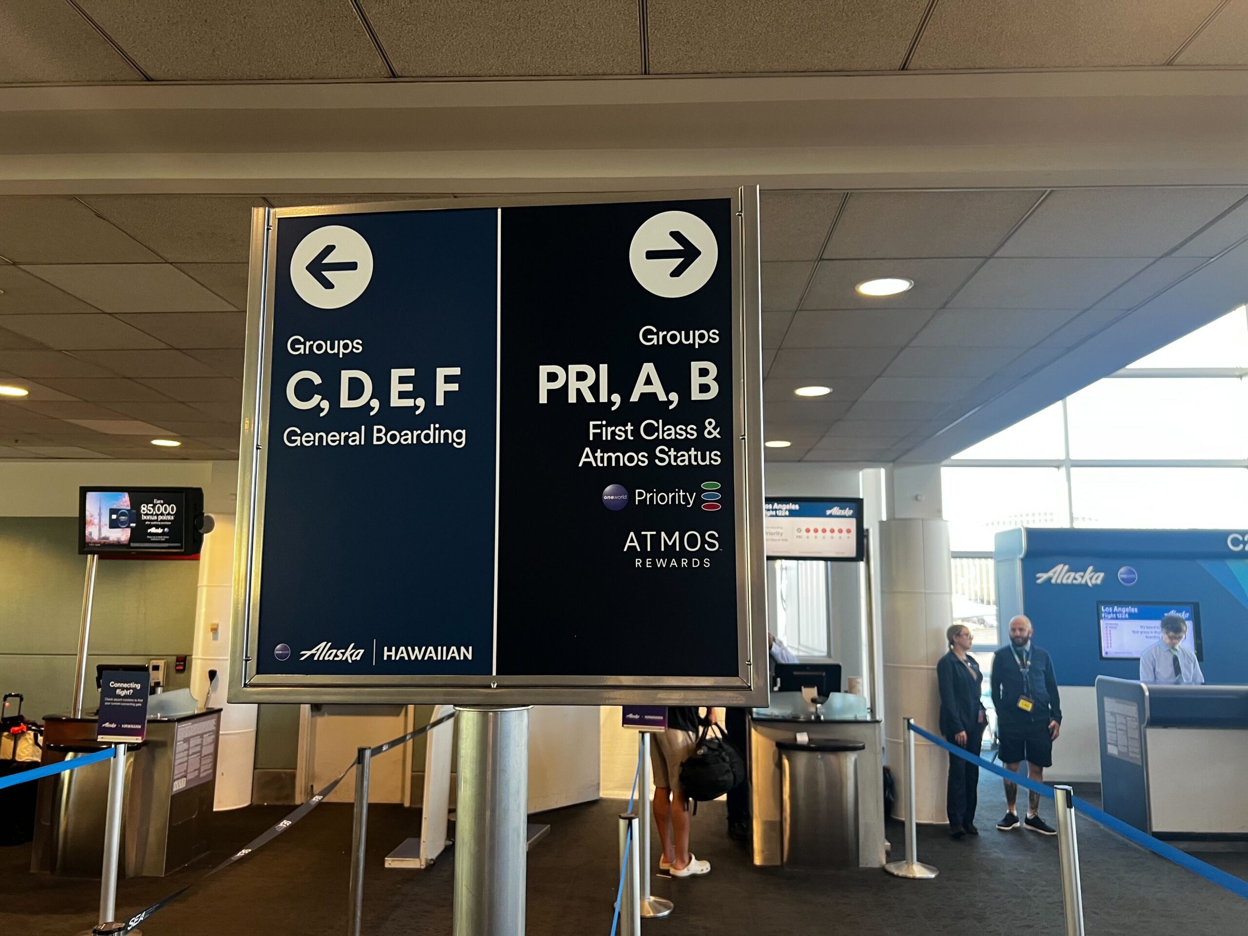 You are currently viewing Which airline credit cards offer the best priority boarding perks?