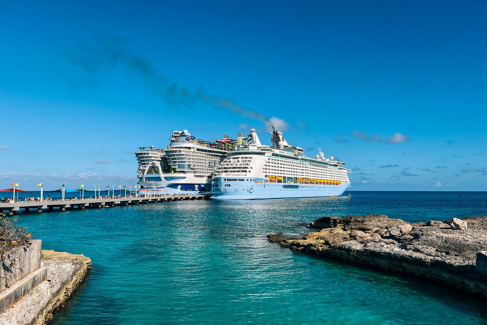 You are currently viewing Royal ONE Visa Signature credit card review: A faster path to cruise discounts across Royal Caribbean brands