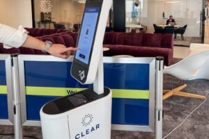 Read more about the article How to use your American Express Clear+ statement credit