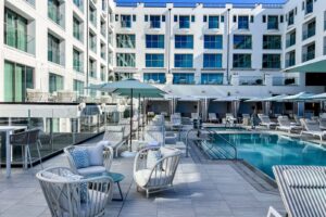 Read more about the article The best coastal hotels to visit during your next seaside getaway