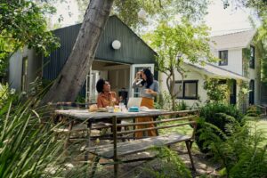 Read more about the article Booking an Airbnb or Vrbo? Here’s how to earn extra airline rewards