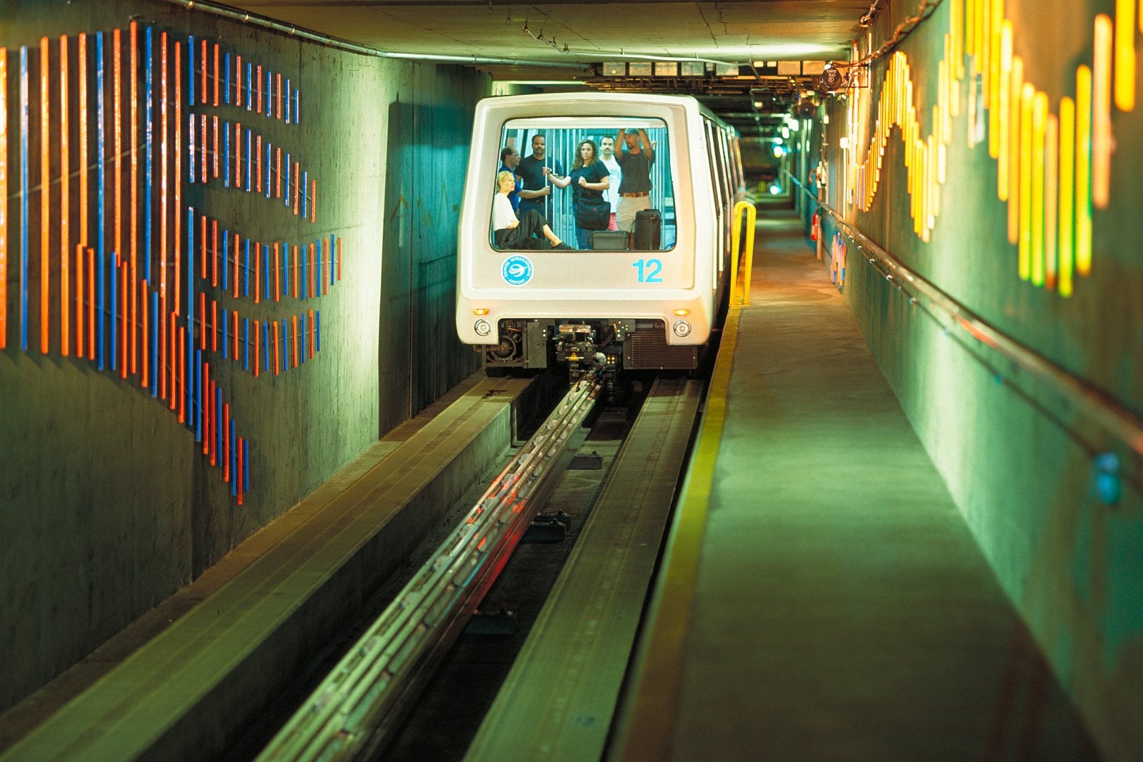 You are currently viewing Denver airport to add underground passenger walkways between concourses